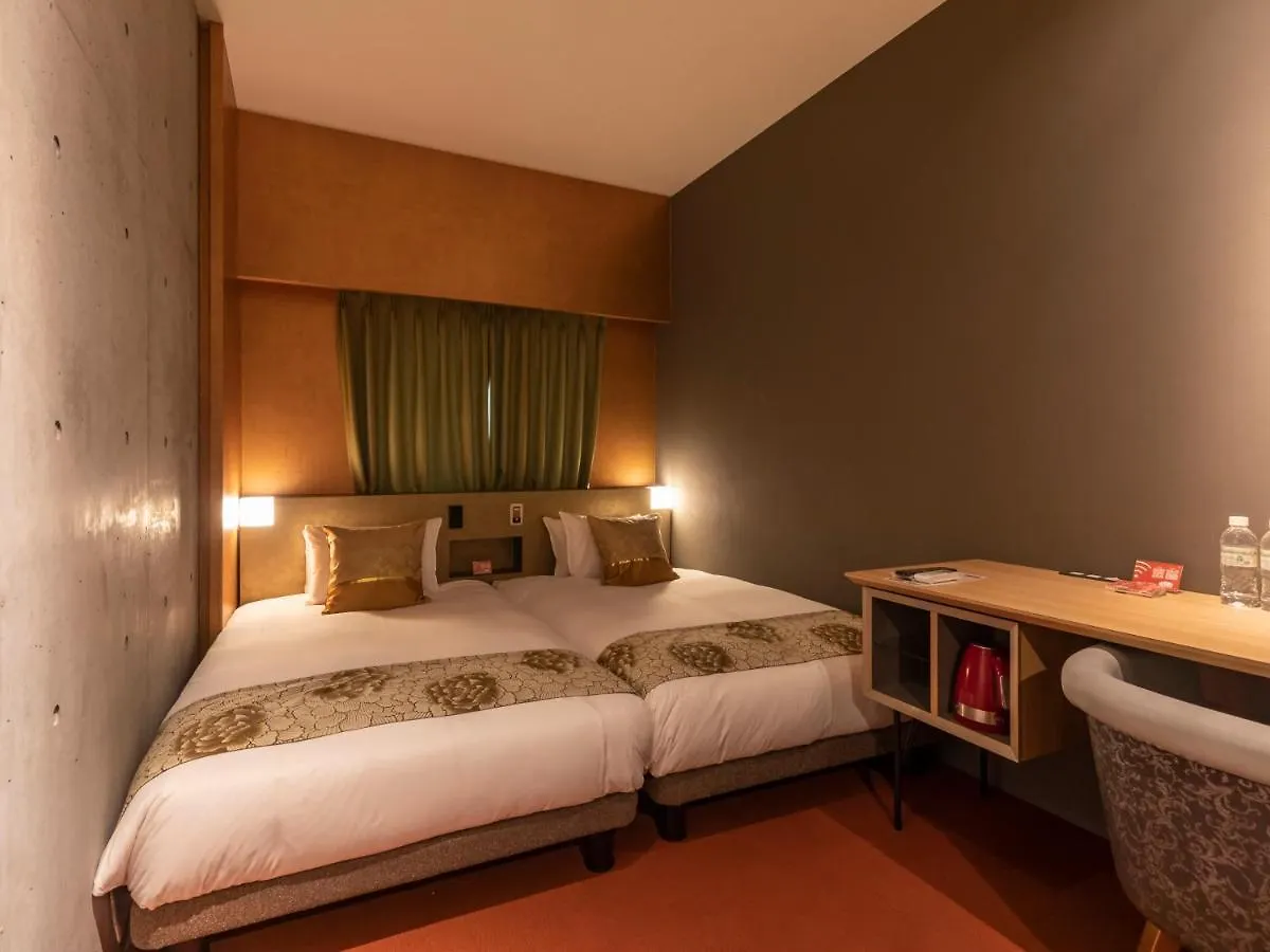 Hale Kyoto Tambaguchi Hotel 4*,